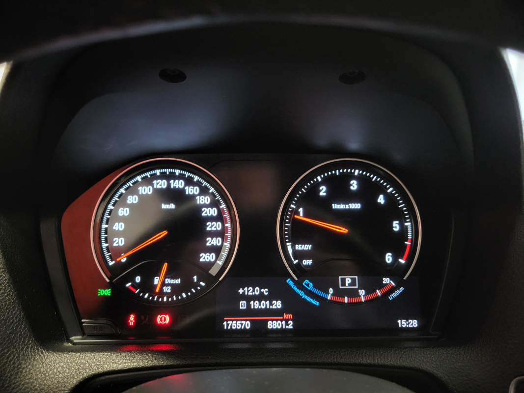 Bmw Série 1 — 23