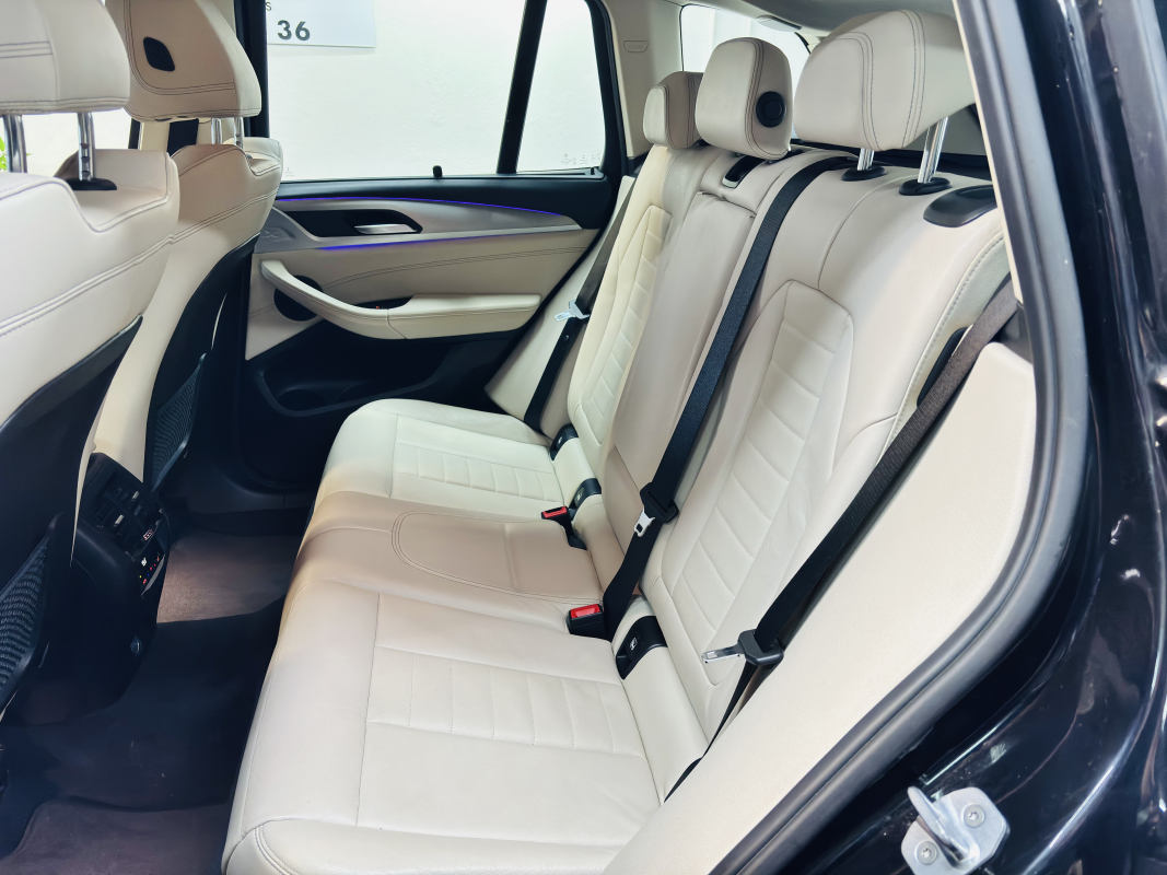 Bmw X3 — 18