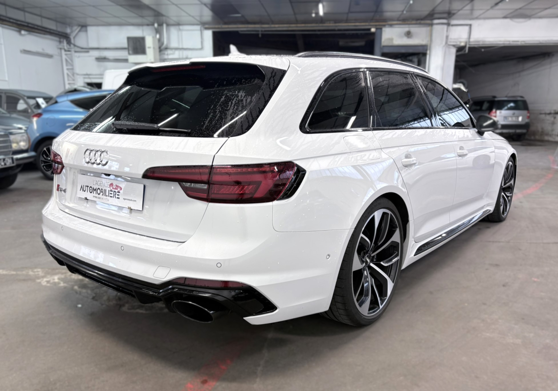 Audi Rs4 Avant — 4