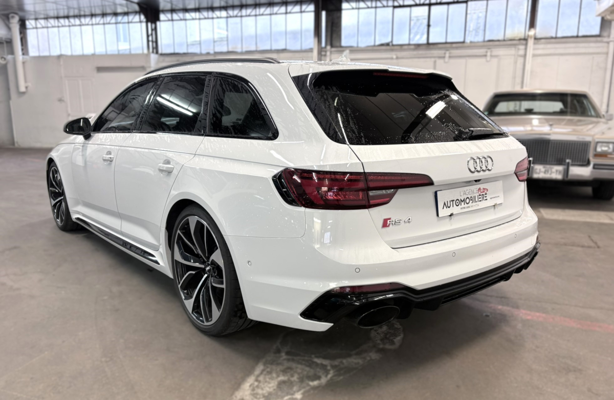 Audi Rs4 Avant — 6