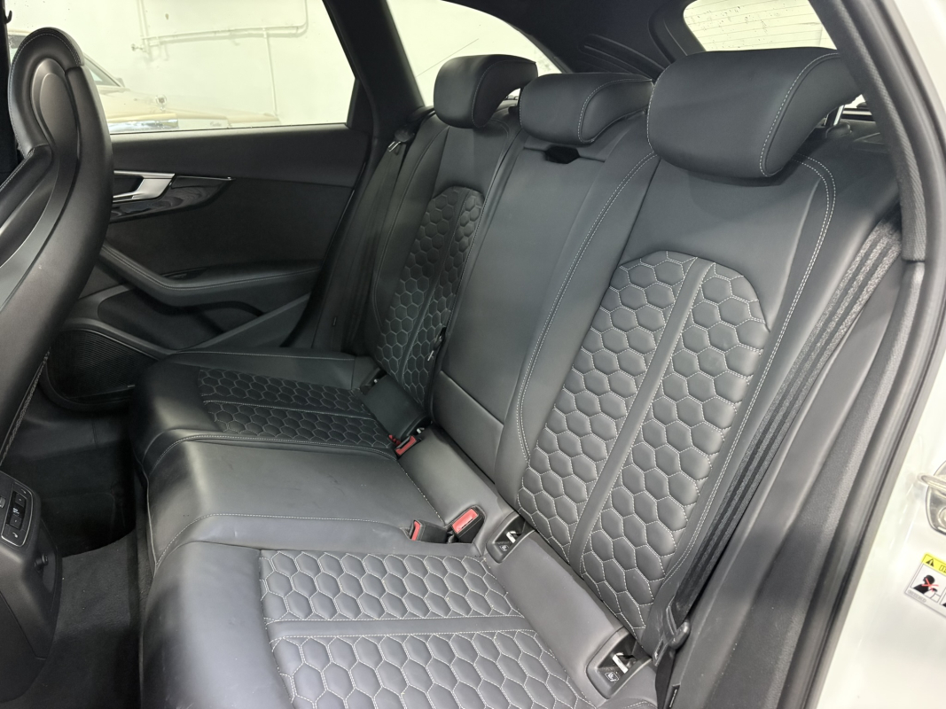 Audi Rs4 Avant — 10
