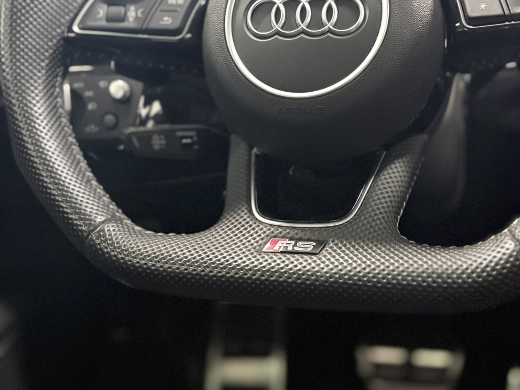 Audi Rs4 Avant — 33