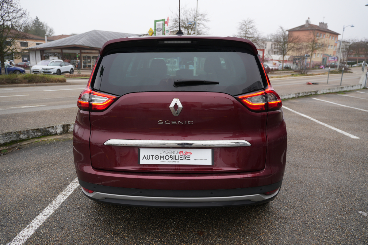 Renault Grand Scenic — 7