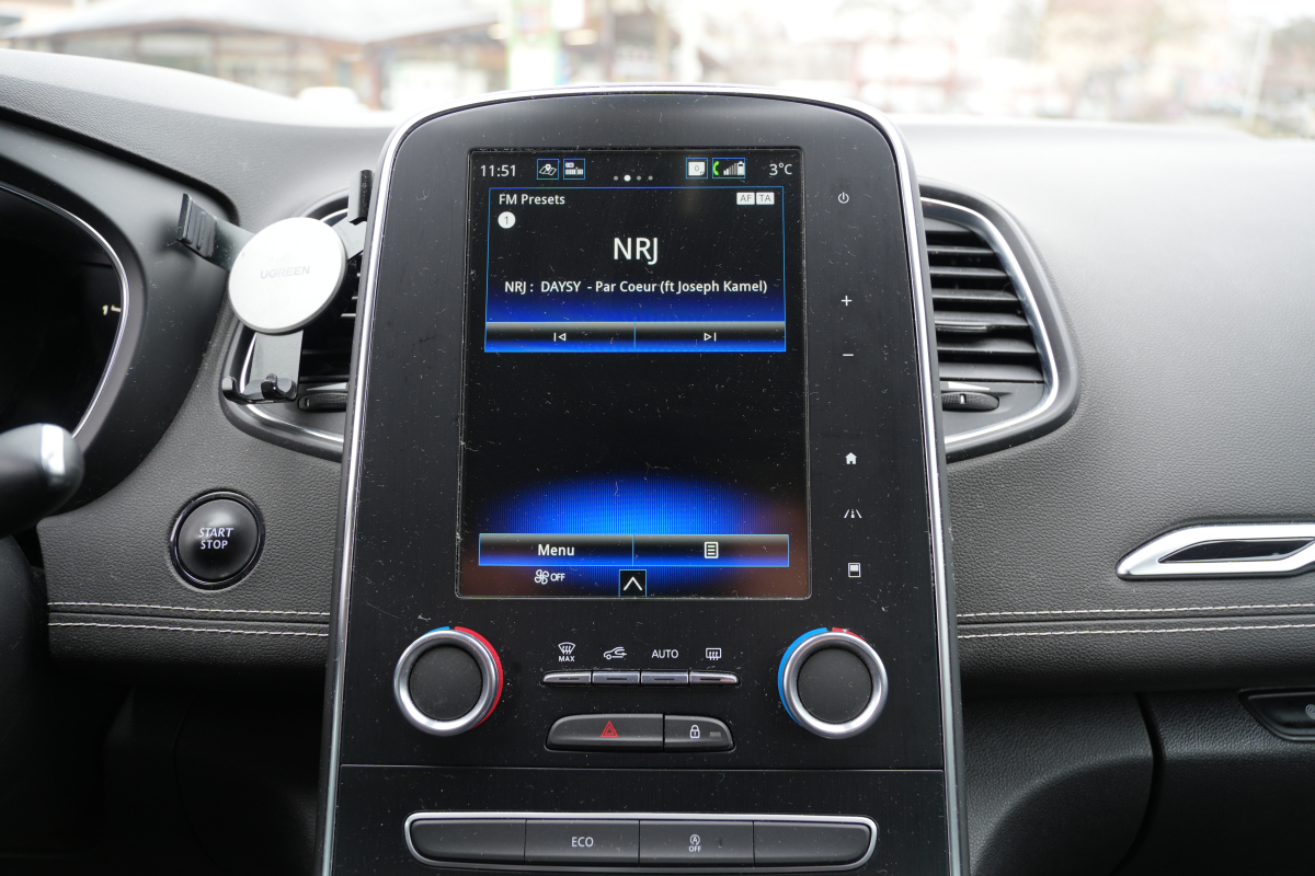 Renault Grand Scenic — 24