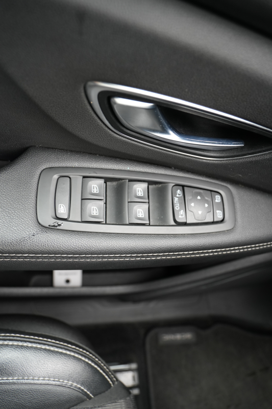 Renault Grand Scenic — 23