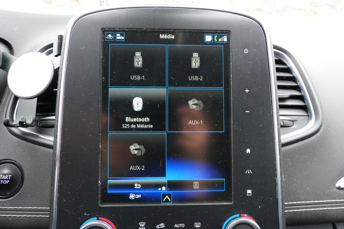 Renault Grand Scenic — 29