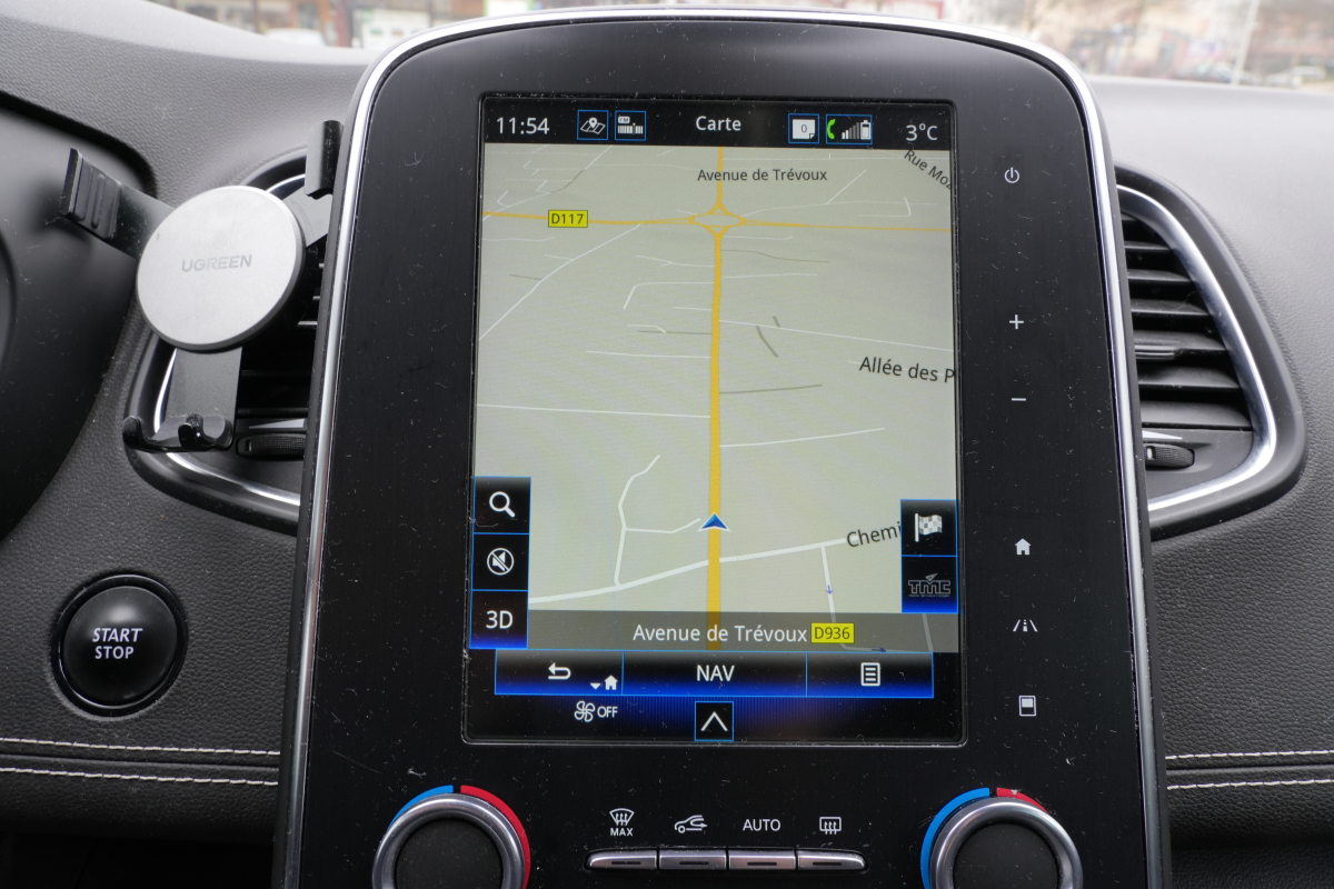 Renault Grand Scenic — 30