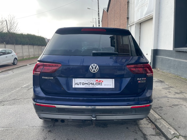 Volkswagen Tiguan — 11