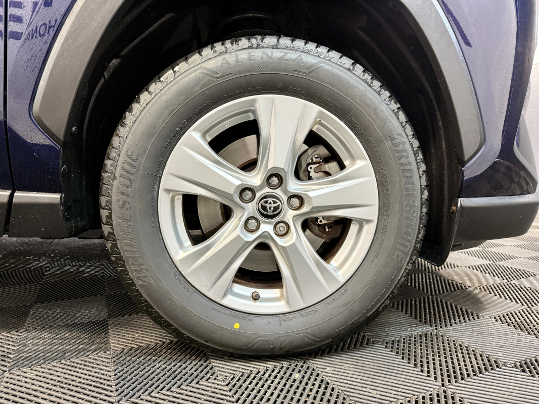 Toyota RAV4 — 25