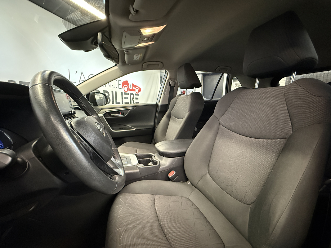 Toyota RAV4 — 12