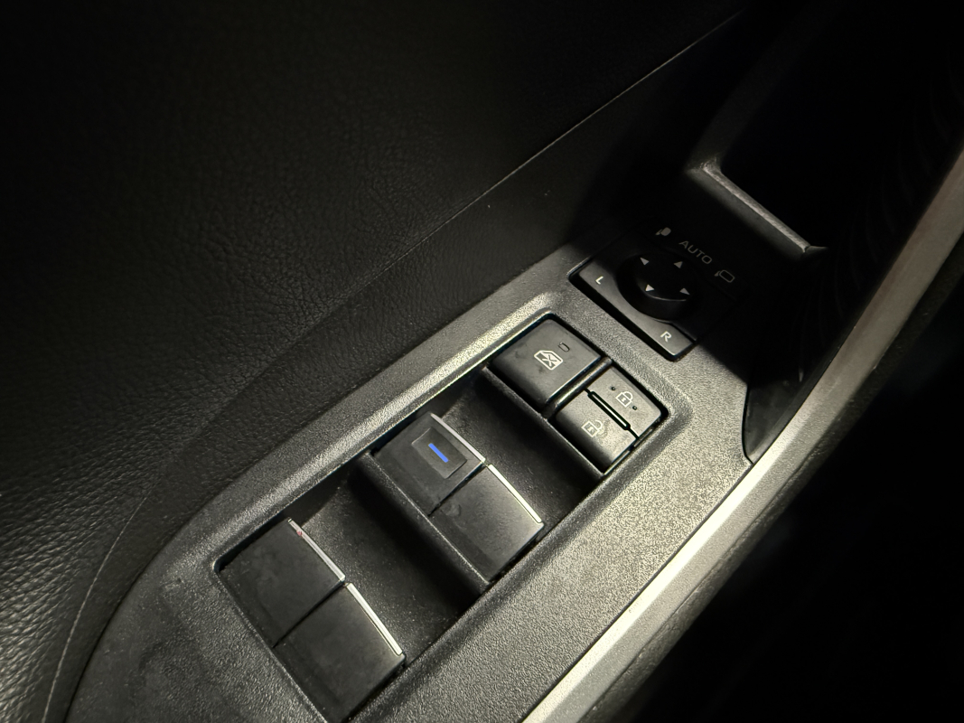 Toyota RAV4 — 22