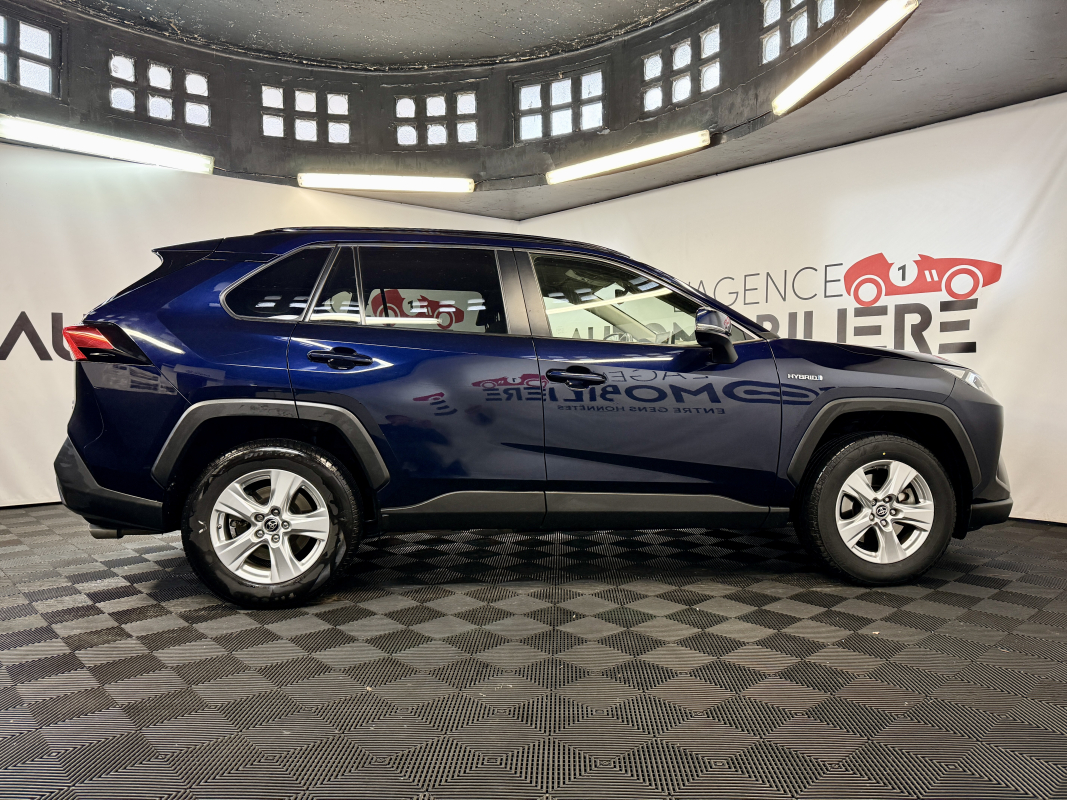 Toyota RAV4 — 4