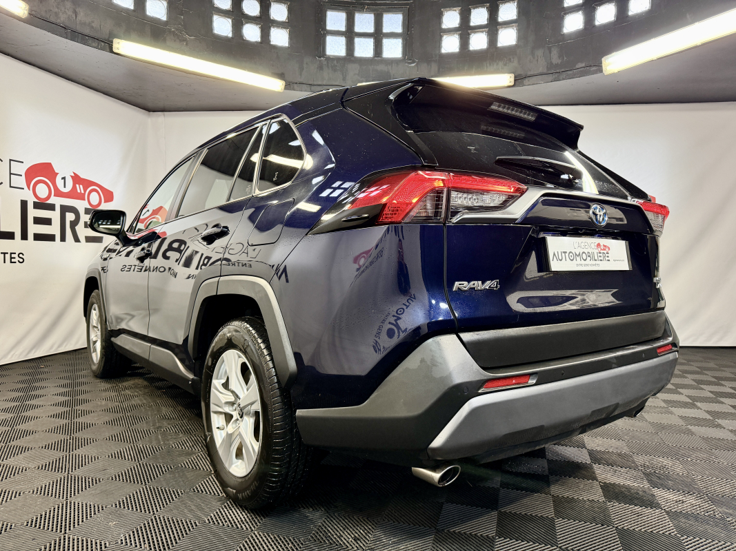 Toyota RAV4 — 7