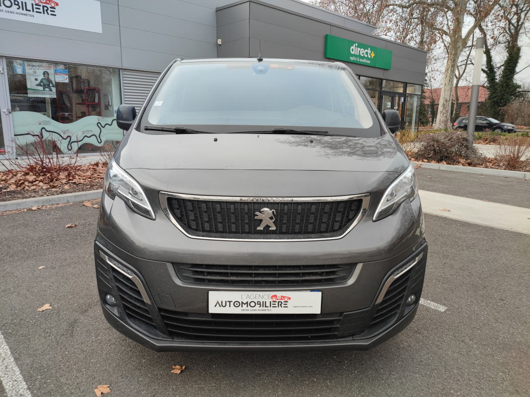 Peugeot Expert — 8