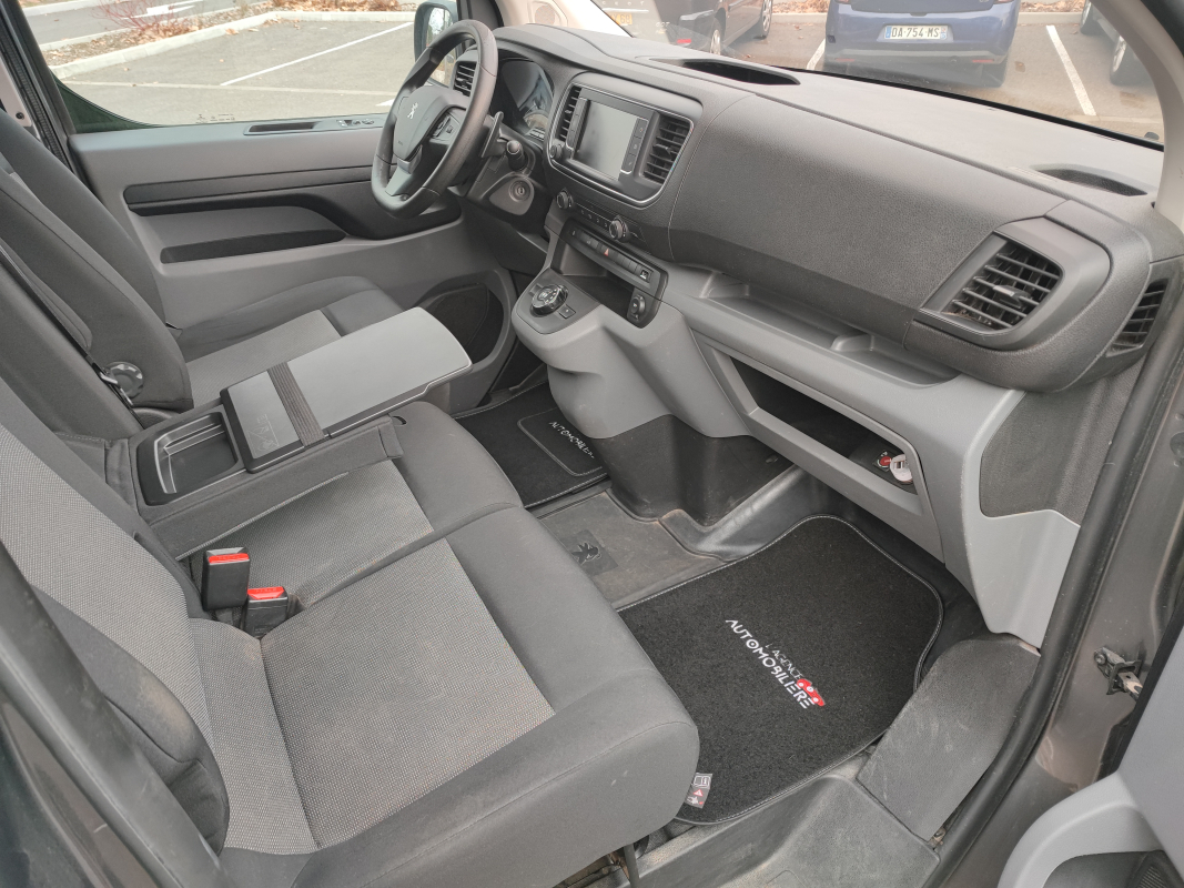 Peugeot Expert — 12