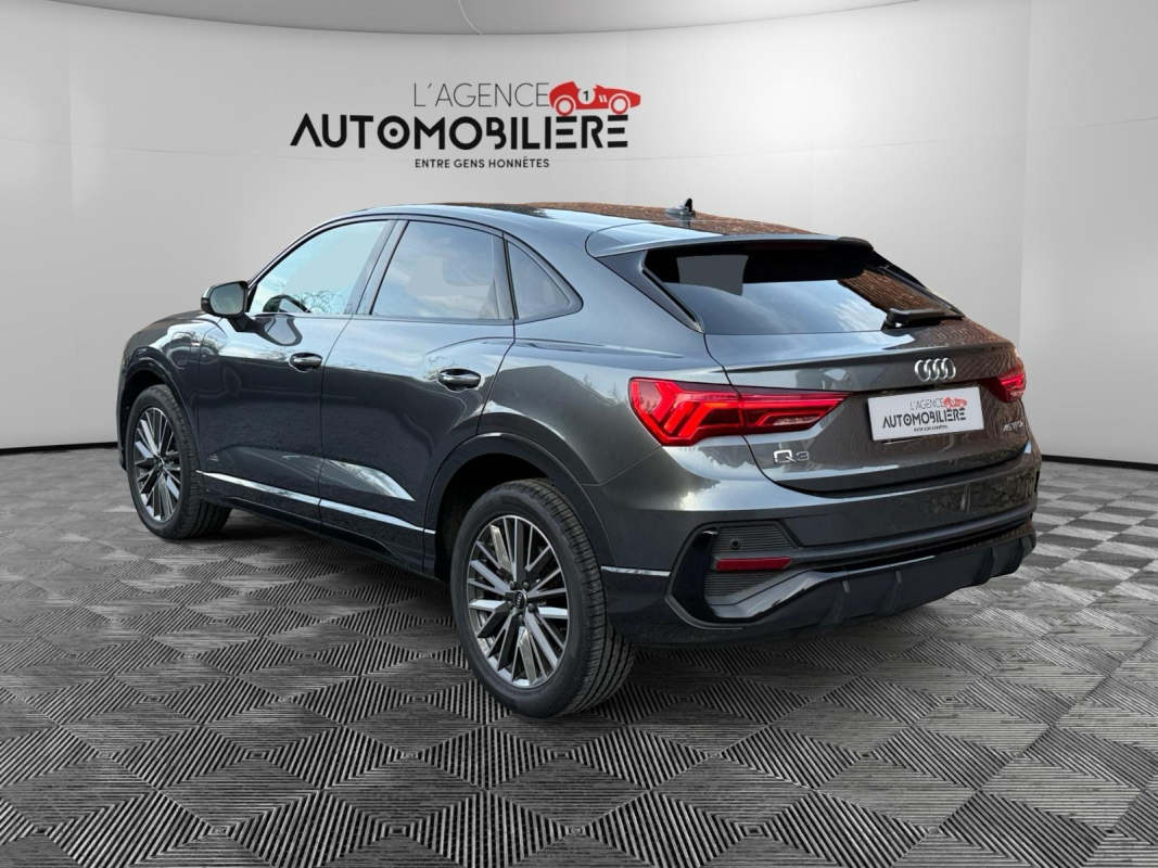 Audi Q3 — 4