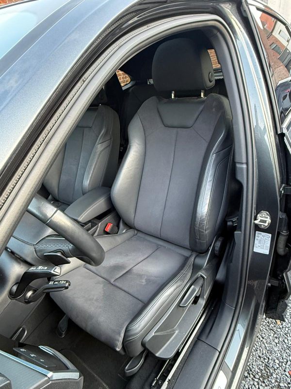 Audi Q3 — 10