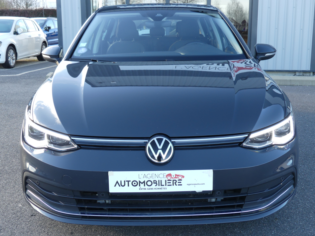 Volkswagen Golf — 8