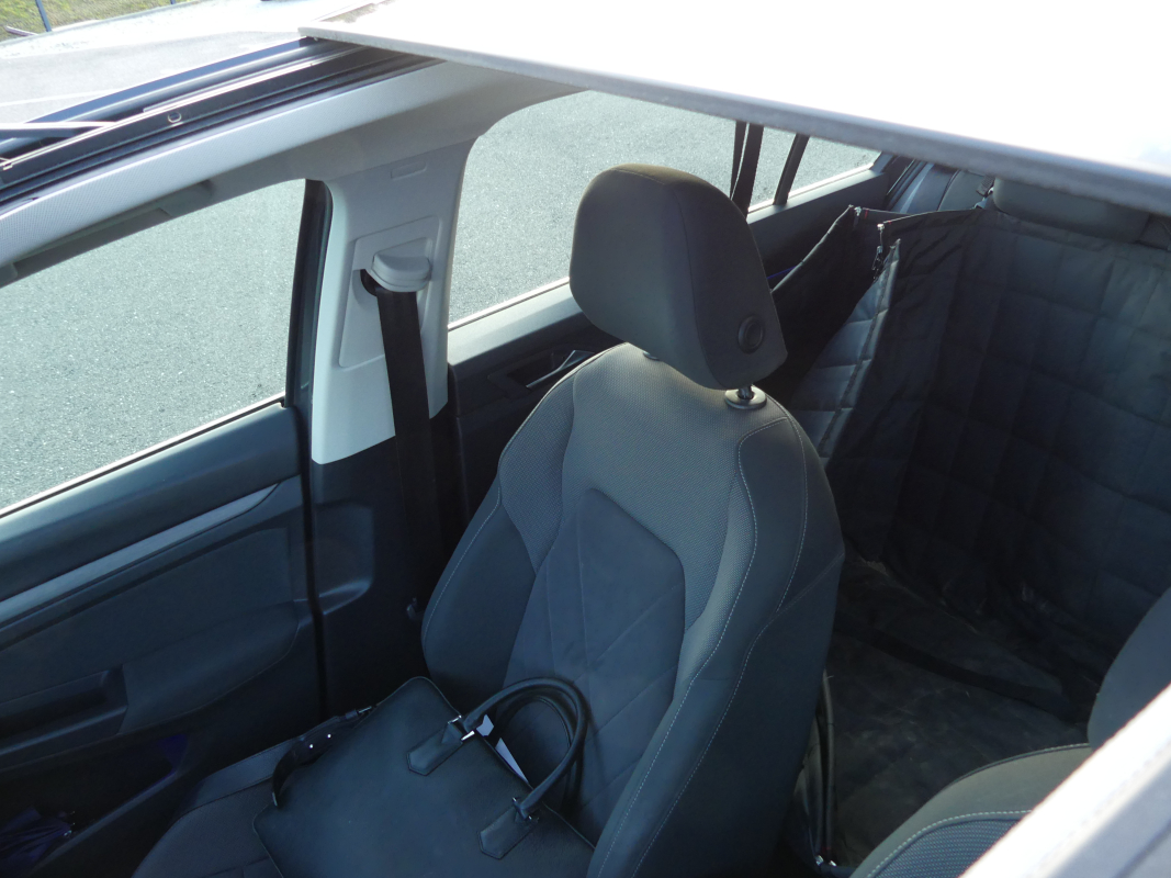 Volkswagen Golf — 20