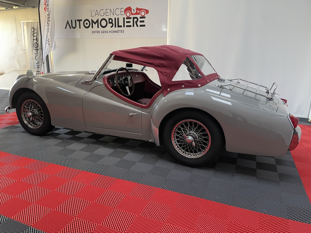 Triumph TR3 — 5