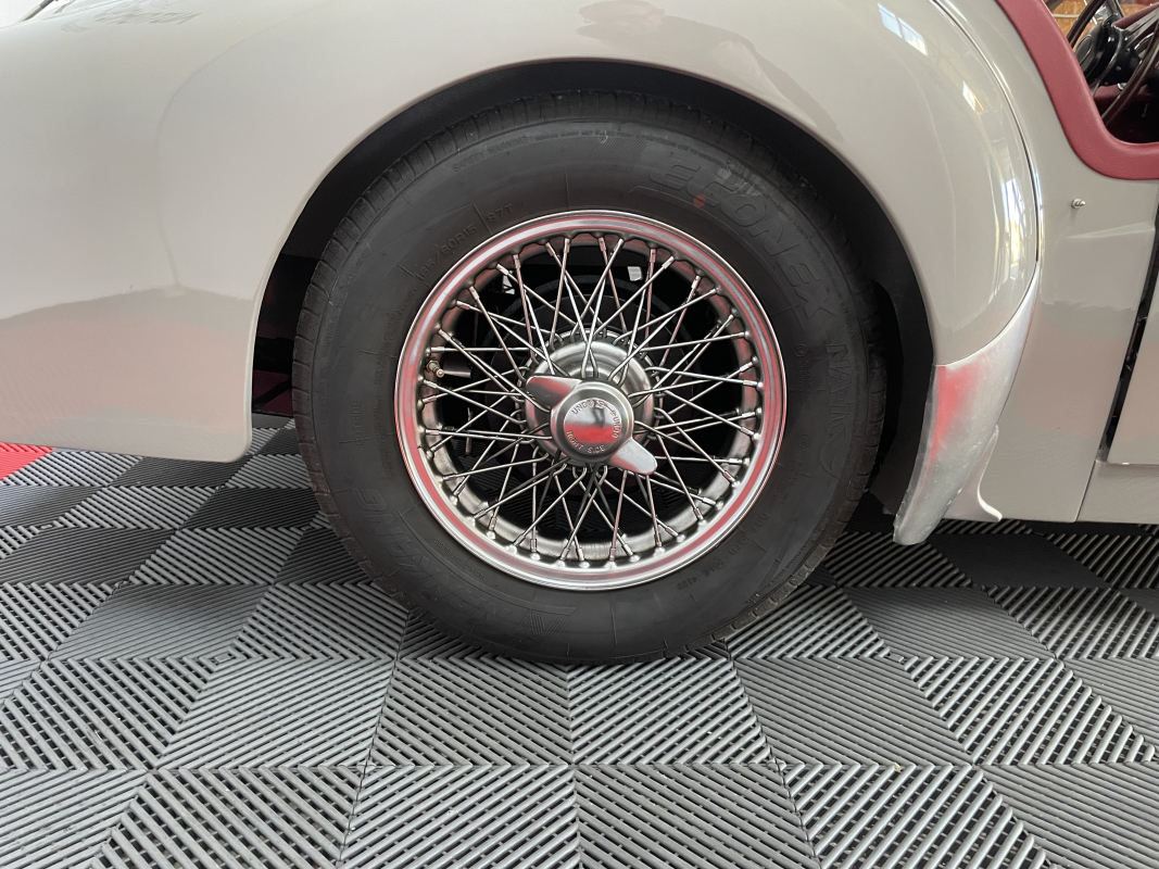 Triumph TR3 — 23