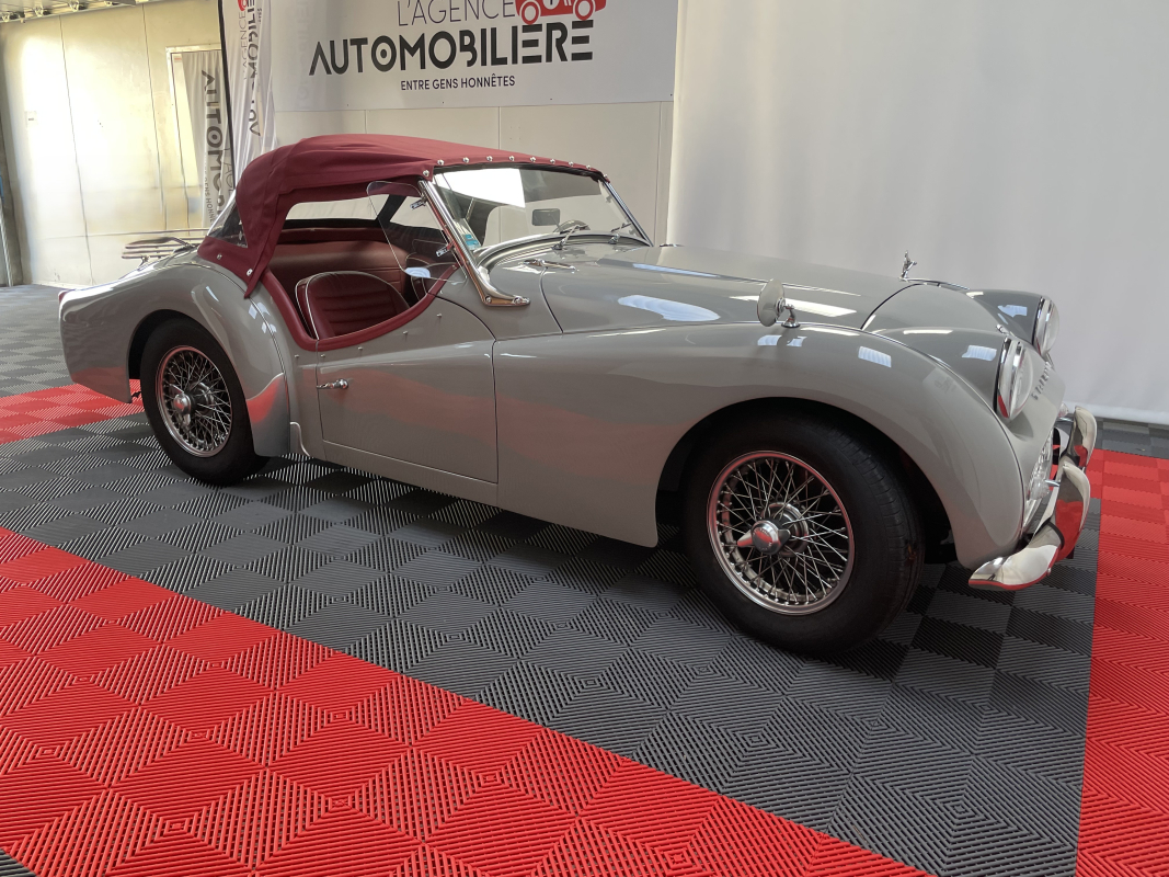 Triumph TR3 — 11