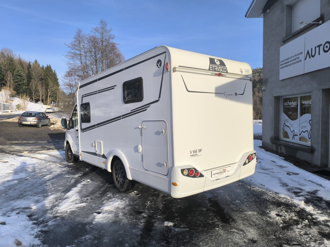 Ford Transit — 3