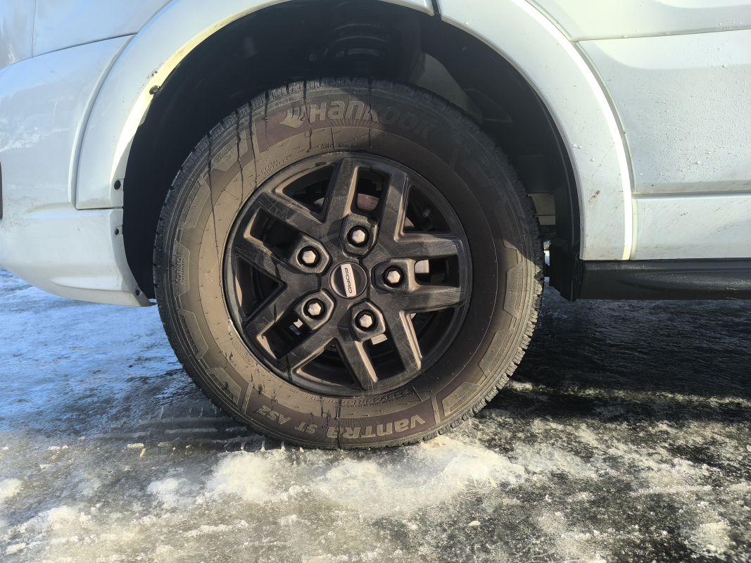 Ford Transit — 10