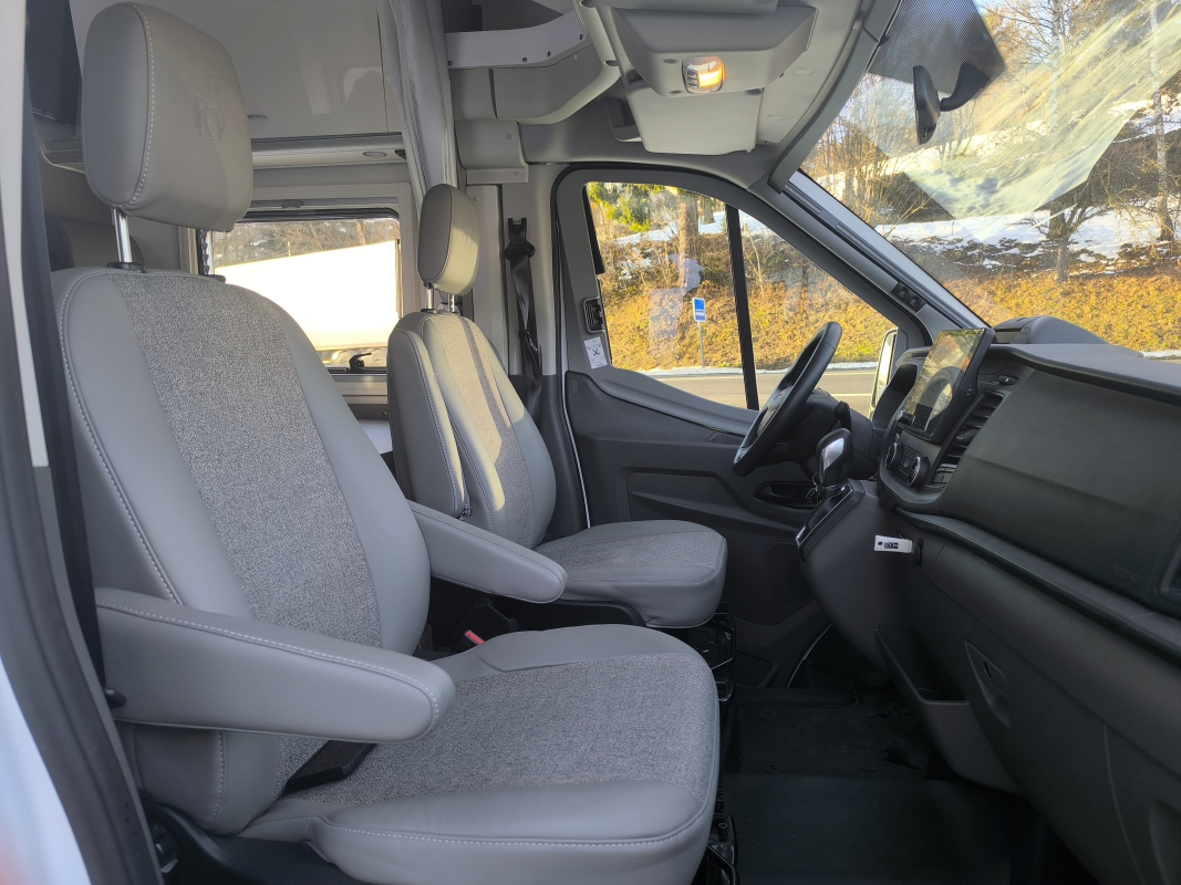 Ford Transit — 19