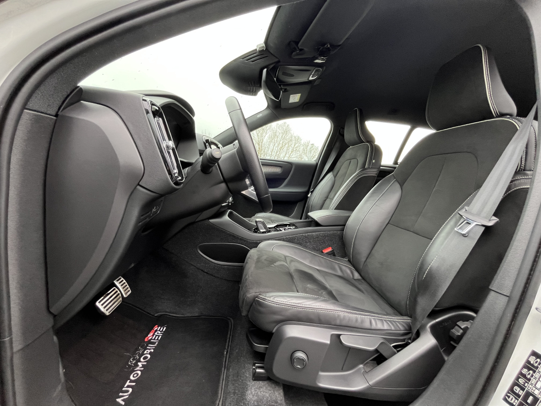 Volvo XC40 — 11