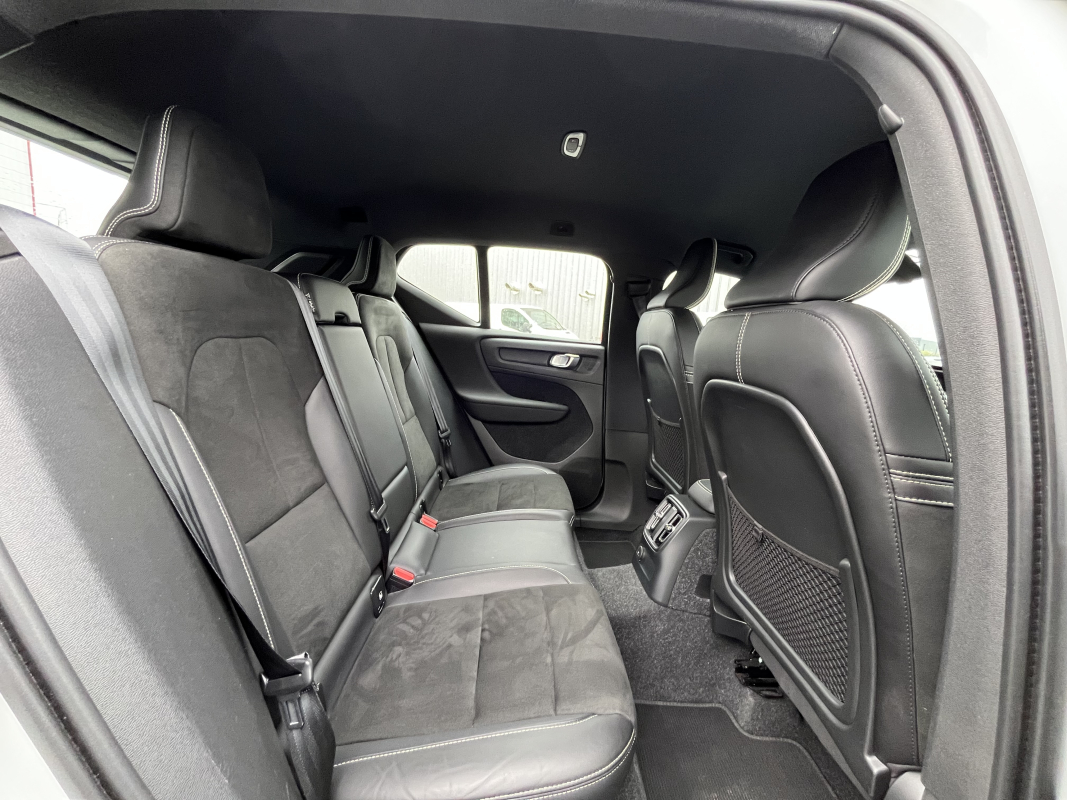 Volvo XC40 — 14