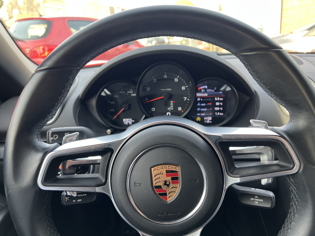 Porsche Boxster — 21