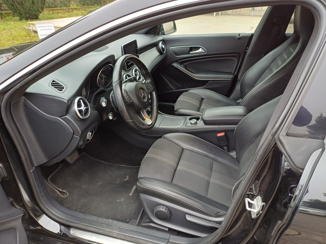 Mercedes Classe CLA — 21