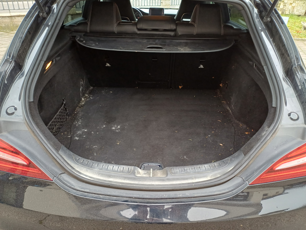 Mercedes Classe CLA — 26