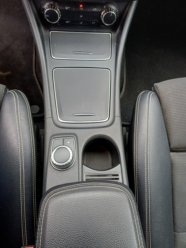 Mercedes Classe CLA — 19