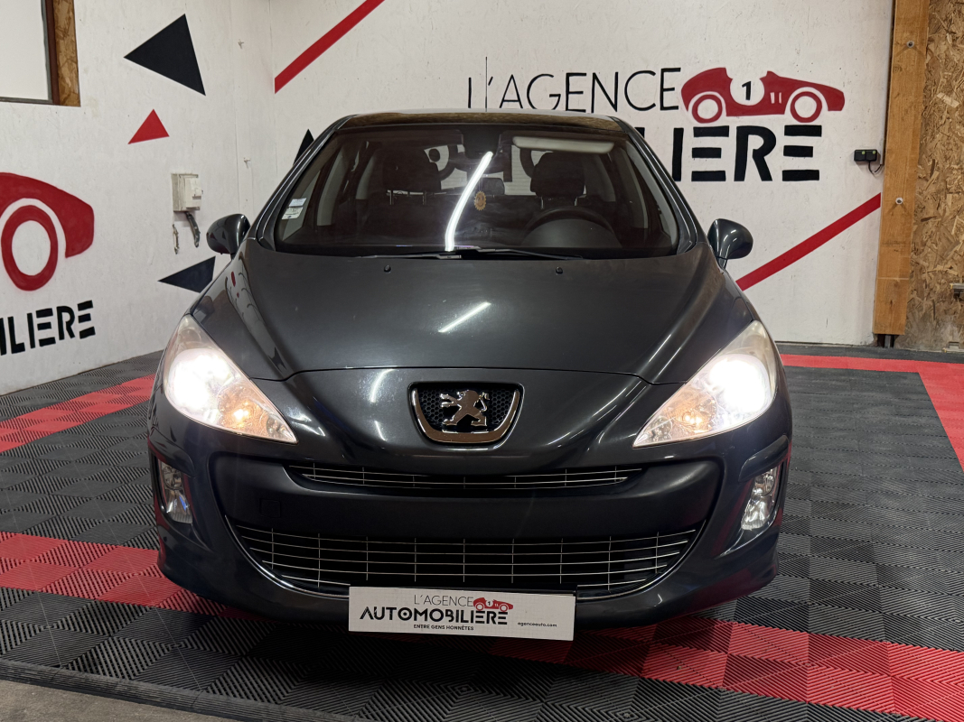Peugeot 308 — 7