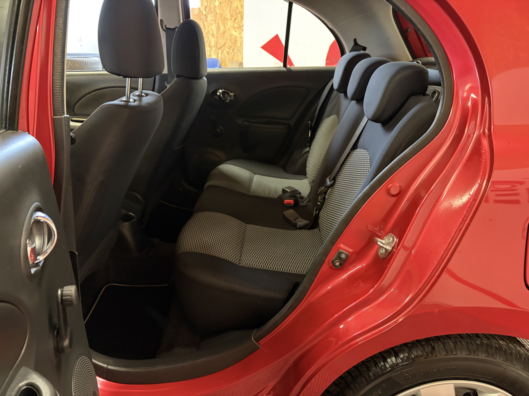 Nissan Micra — 14