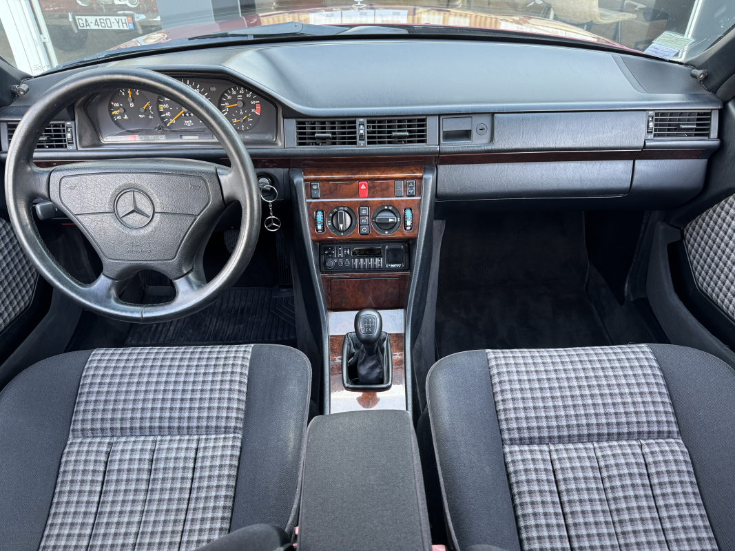 Mercedes Classe E — 9