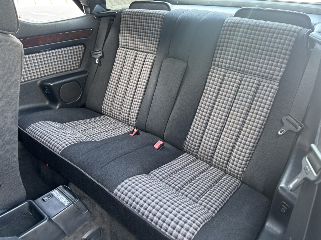 Mercedes Classe E — 17