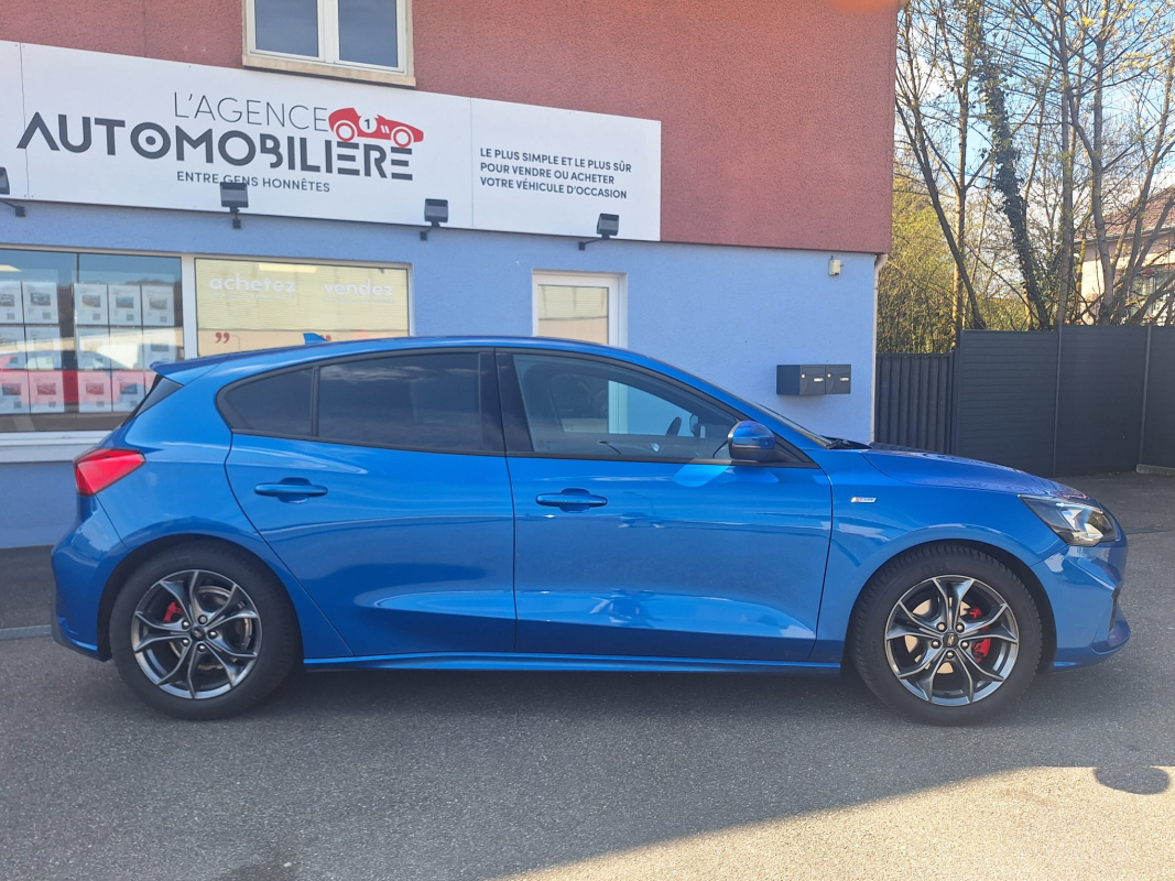 Ford Focus — 8