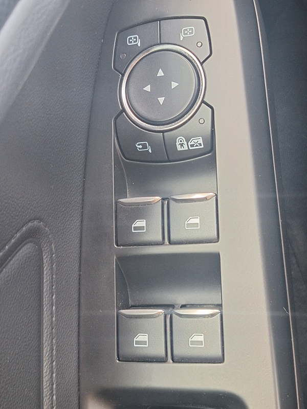 Ford Focus — 32