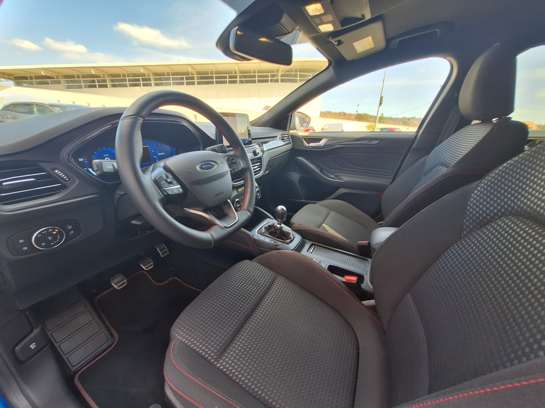 Ford Focus — 10
