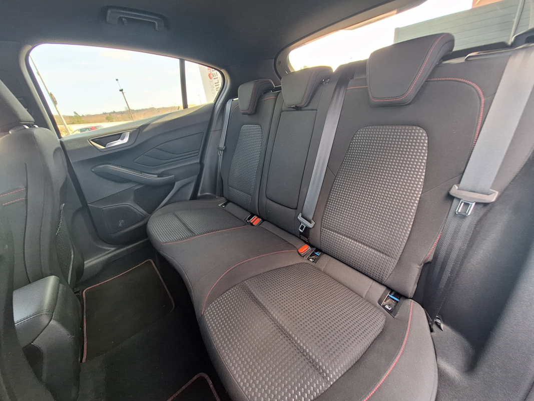 Ford Focus — 16