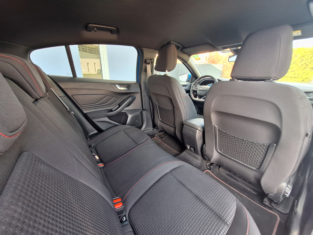 Ford Focus — 14
