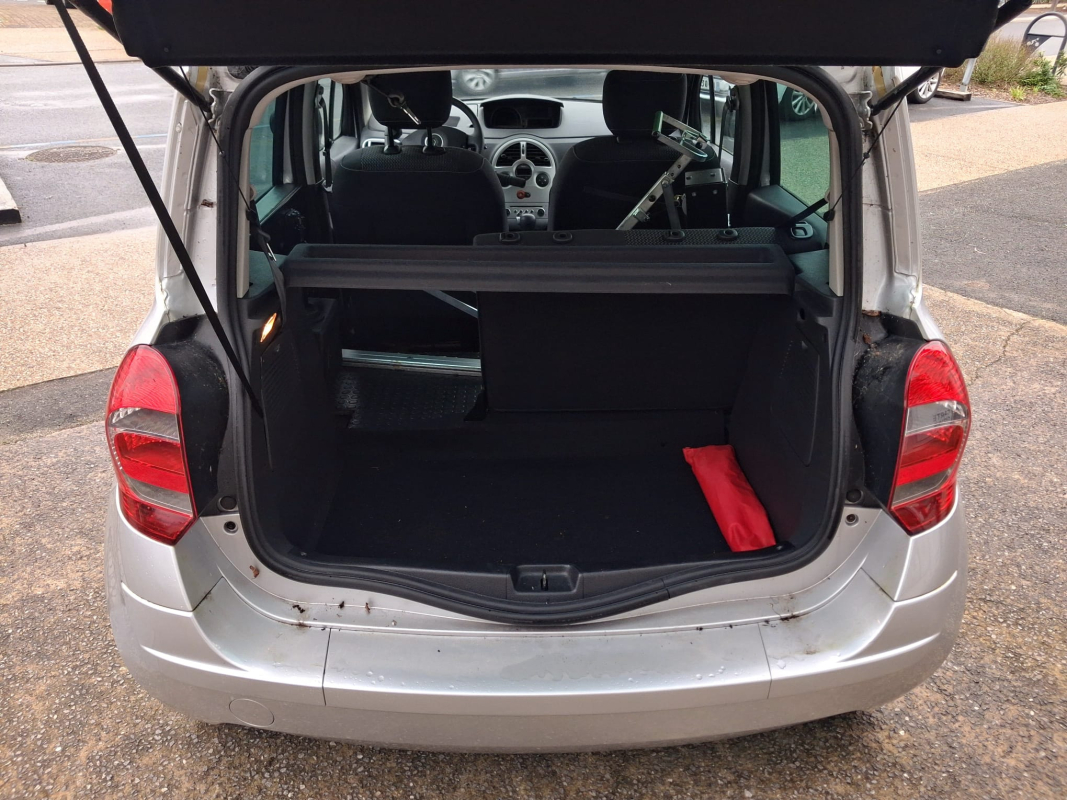 Renault Modus — 16