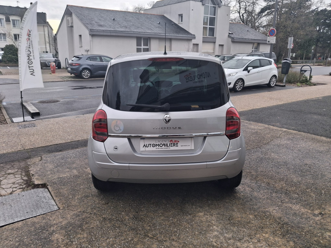 Renault Modus — 6