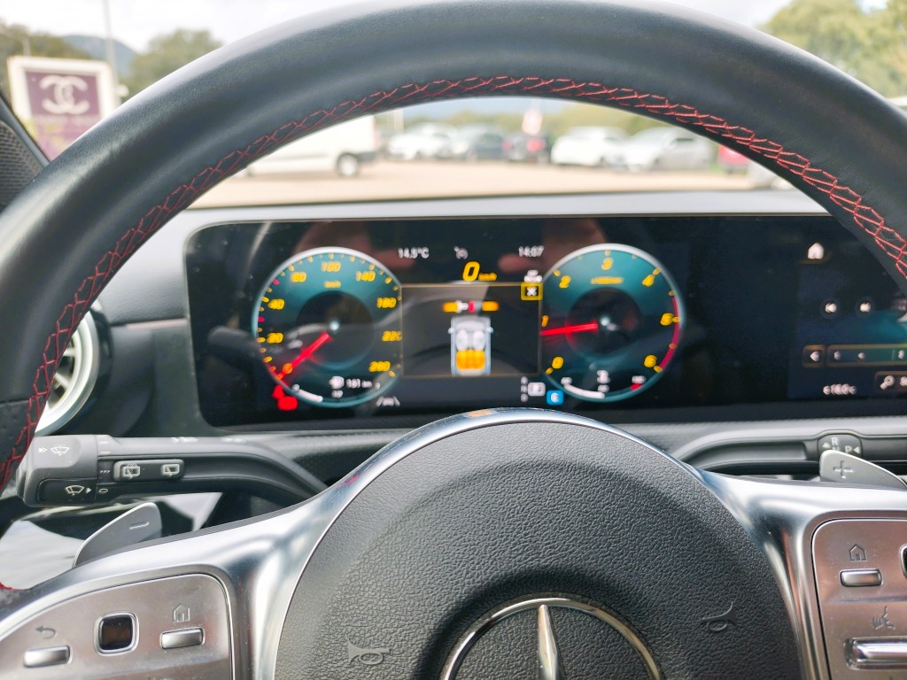 Mercedes Classe A — 15