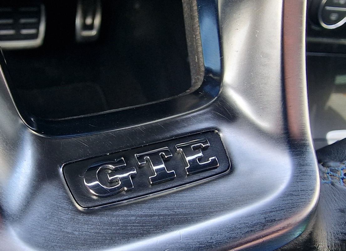 Volkswagen Golf — 11