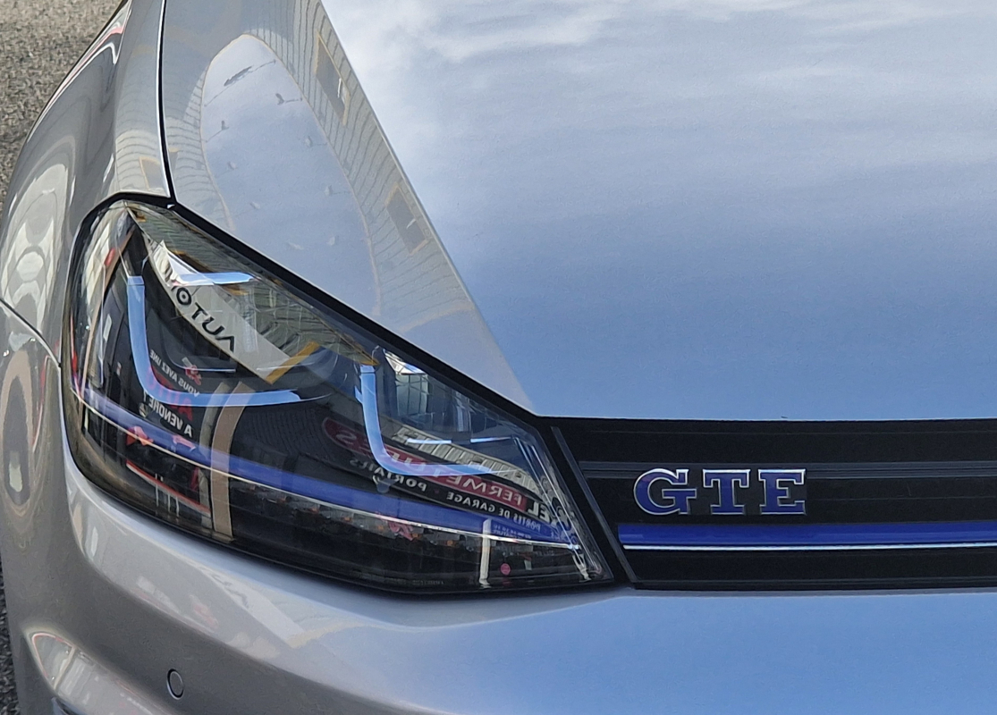 Volkswagen Golf — 34