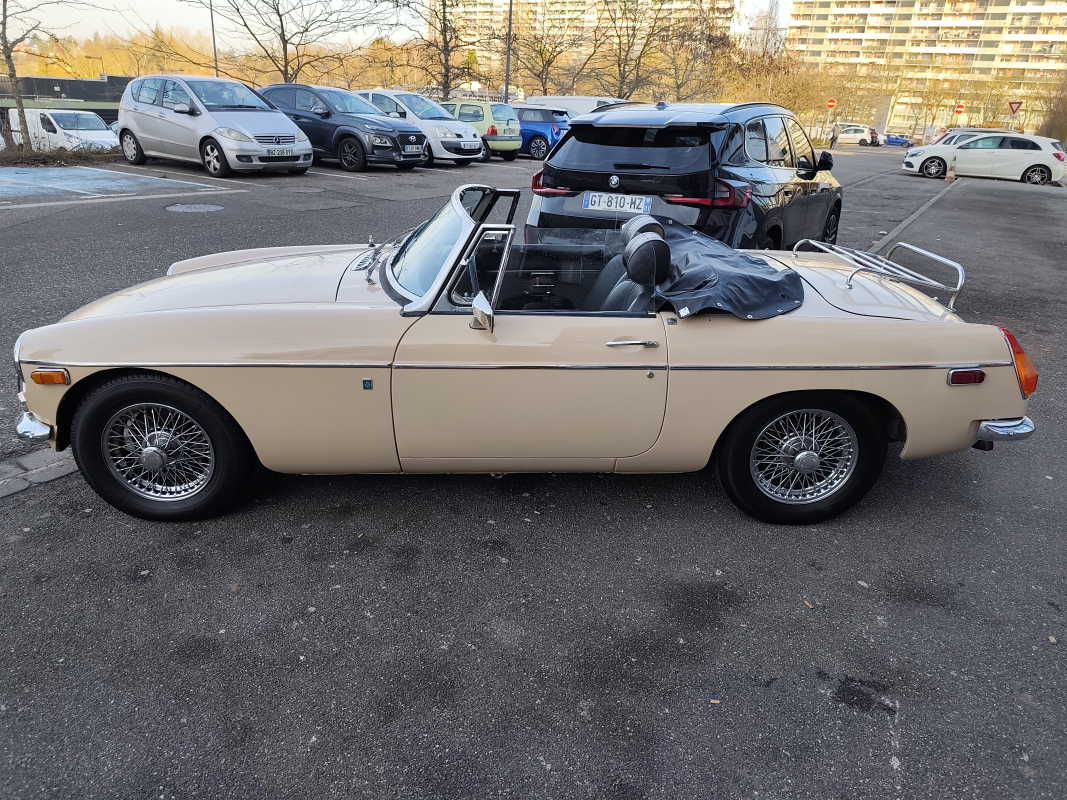 MG B — 9